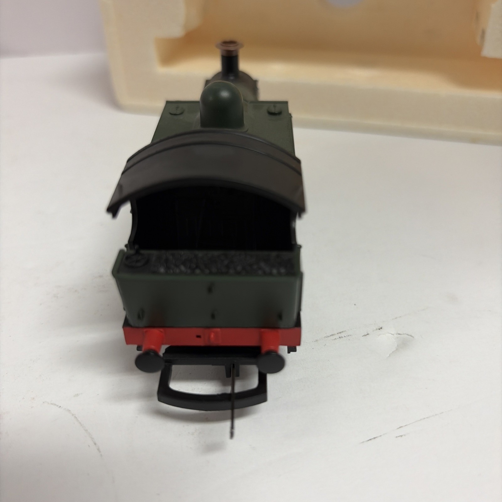 HORNBY R2665 BR 0-4-0 T INDUSTRIAL LOCOMOTIVE Boxed Green 328 00 Gauge Train NOS