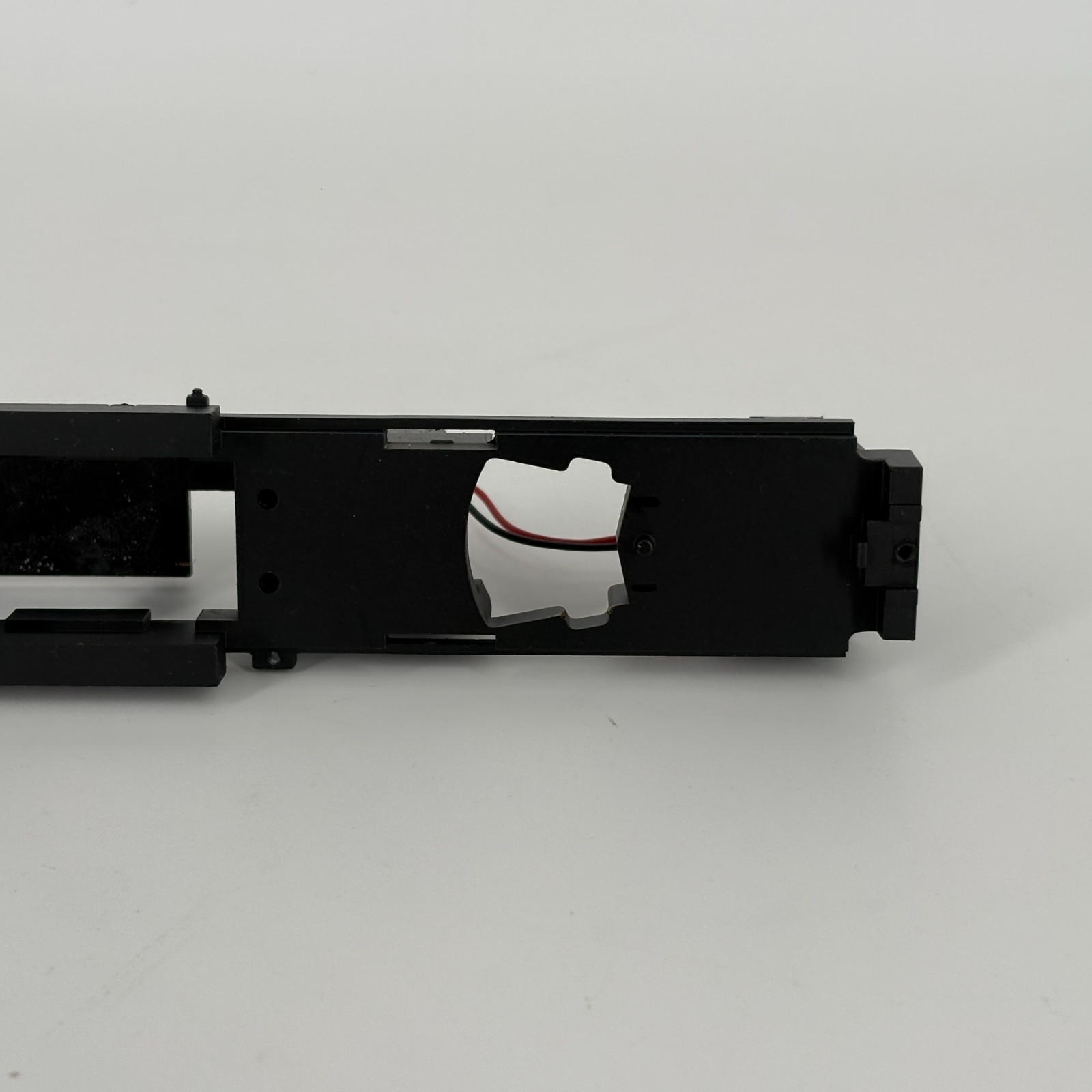 HO BLI Broadway Limited GE C30-7 Replacement Parts: Black Frame Chassis