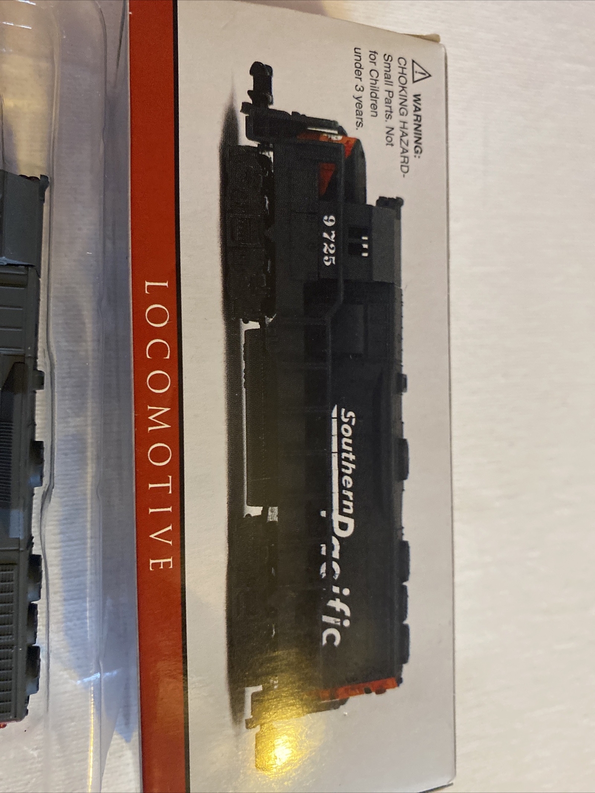 High Speed Metal Products Southern Pacific Locomotive Model Train #9725