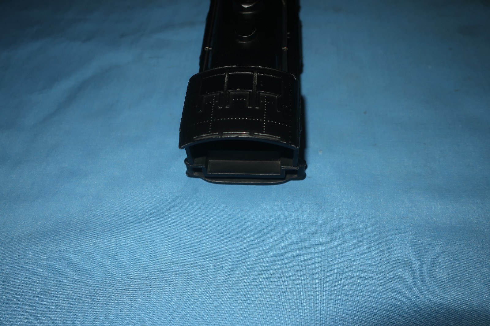 Lionel Pre-war O Gauge #1666 Steam Locomotive Boiler Shell w/Cowcatcher. Clean