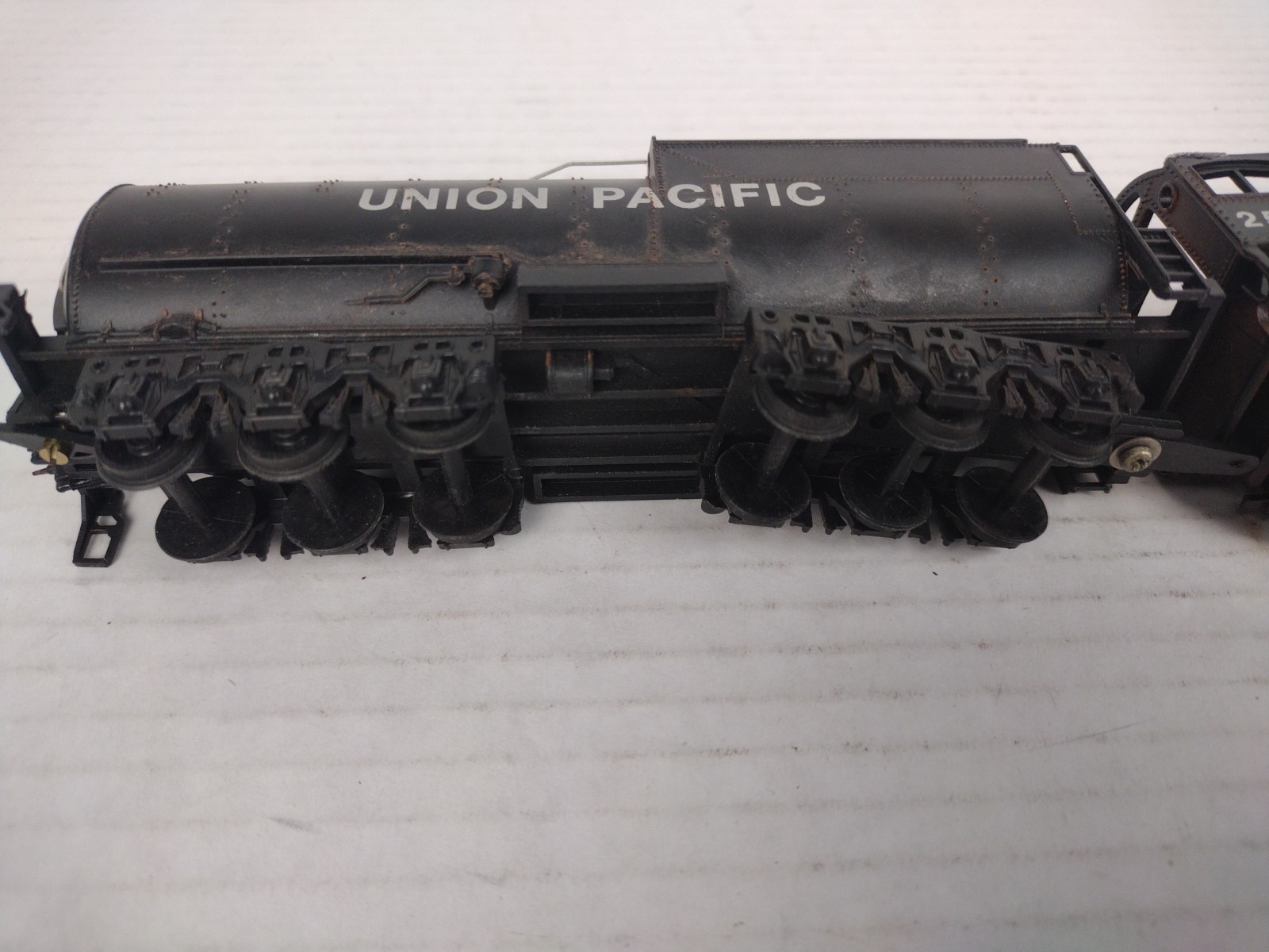 HO Bachman 2528 Union Pacific Steam Engine/Tender Used