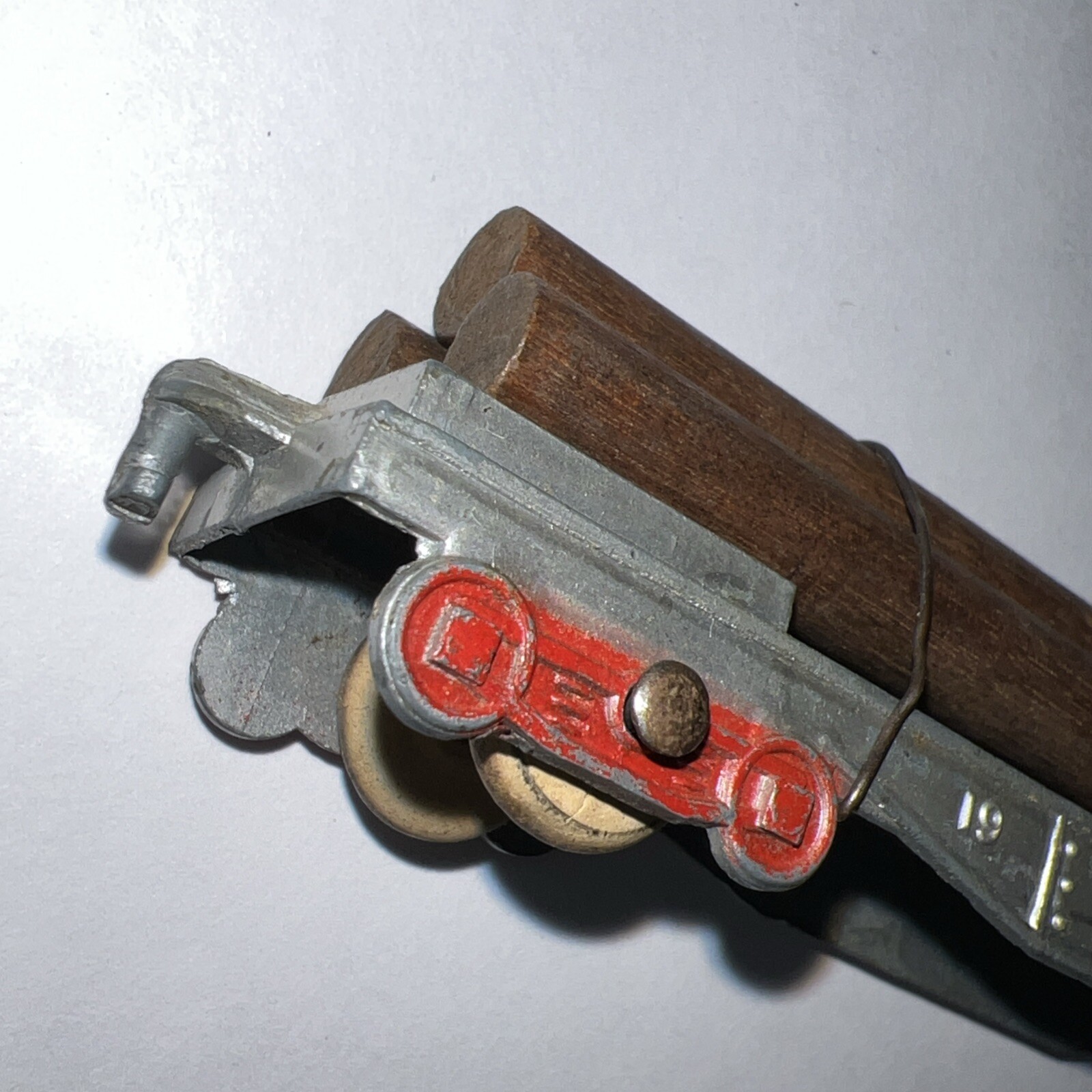 vintage 1939 Silver LOG Railroad Train Freight CAR 3 Logs TOOTSIETOY #1