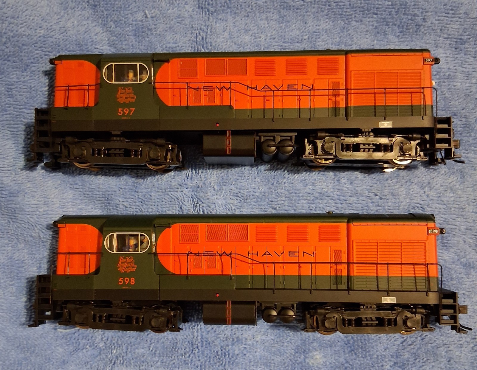 Atlas HO New Haven H16-44, Lot of #s 597 and 598, No Sound DCC Master Series