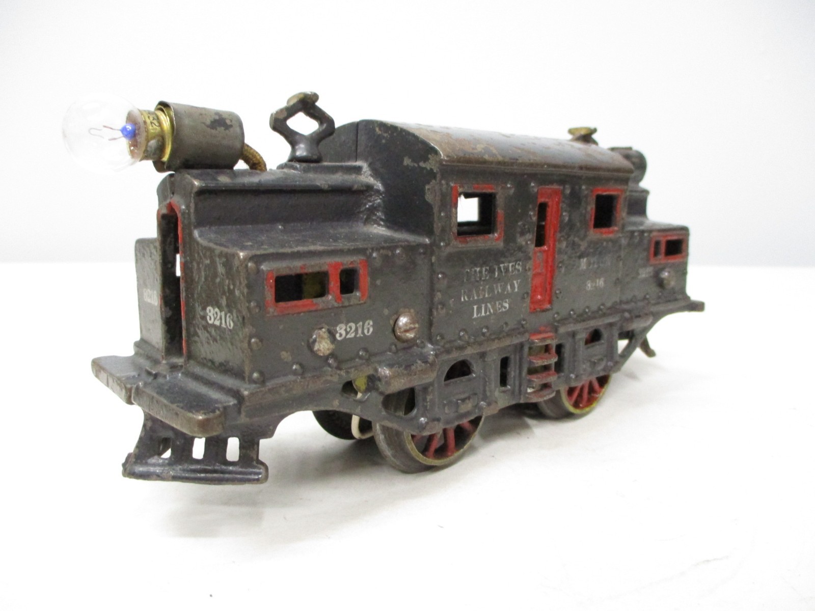 Ives 3216 Loco Cast Iron Early Electric Prewar 1917 O gauge X8133