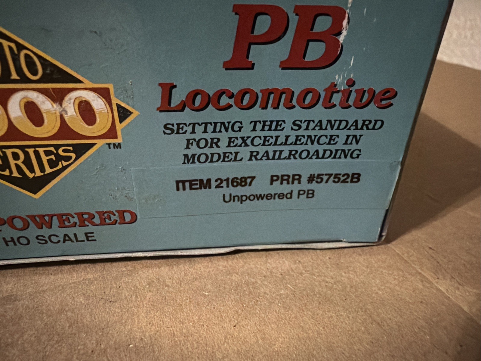 Proto 2000 HO Unpowered PB Locomotive PRR 5752B Knuckle Couplers No. 21687