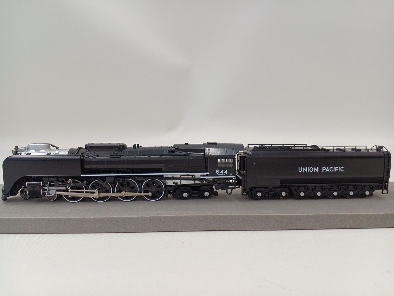 KATO HO Gauge UP FEF-3 Steam Locomotive Used