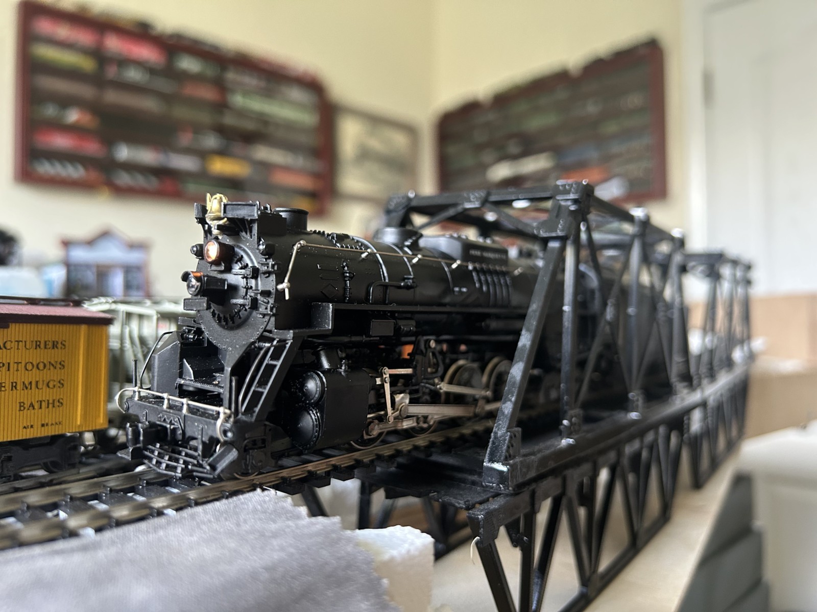 Vintage HO Scale AHM Rivarossi 2-8-4 Steam – Pere Marquette #1222 Box/paperwork