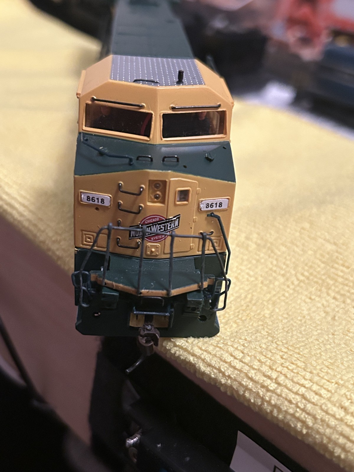 Bachmann Spectrum GE Dash 8-40C Chicago & North Western (C&NW) Pre-owned