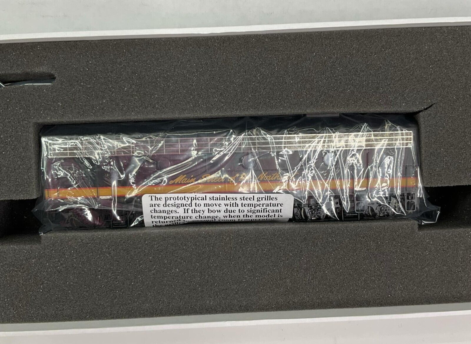 Genesis Northern Pacific Freight Train F-7A & F-7B – NEW