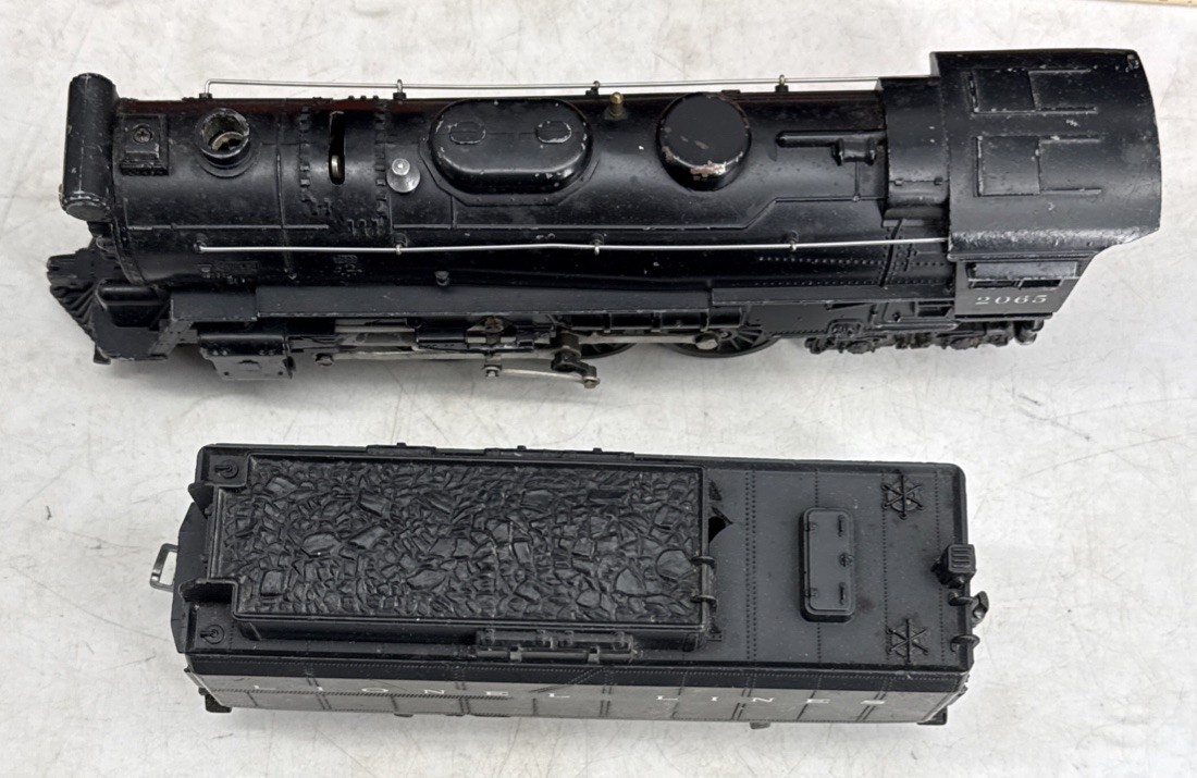 Lionel No. 2065 Steam Locomotive and 2046W Whistle Tender Boxed Postwar Runs