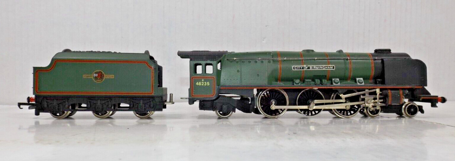 Wrenn OO/HO City of Birmingham 4-6-2 steam engine in original box