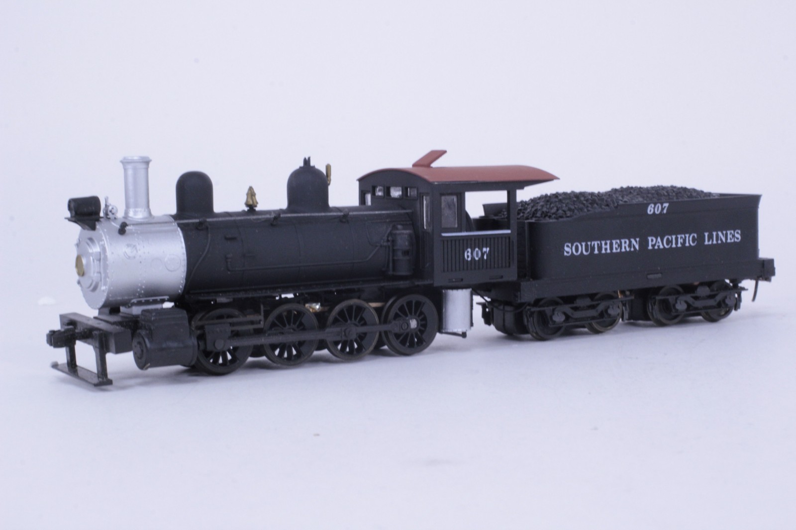 Model Power HO Scale Southern Pacific #607 0-8-0 DC Powered Locomotive