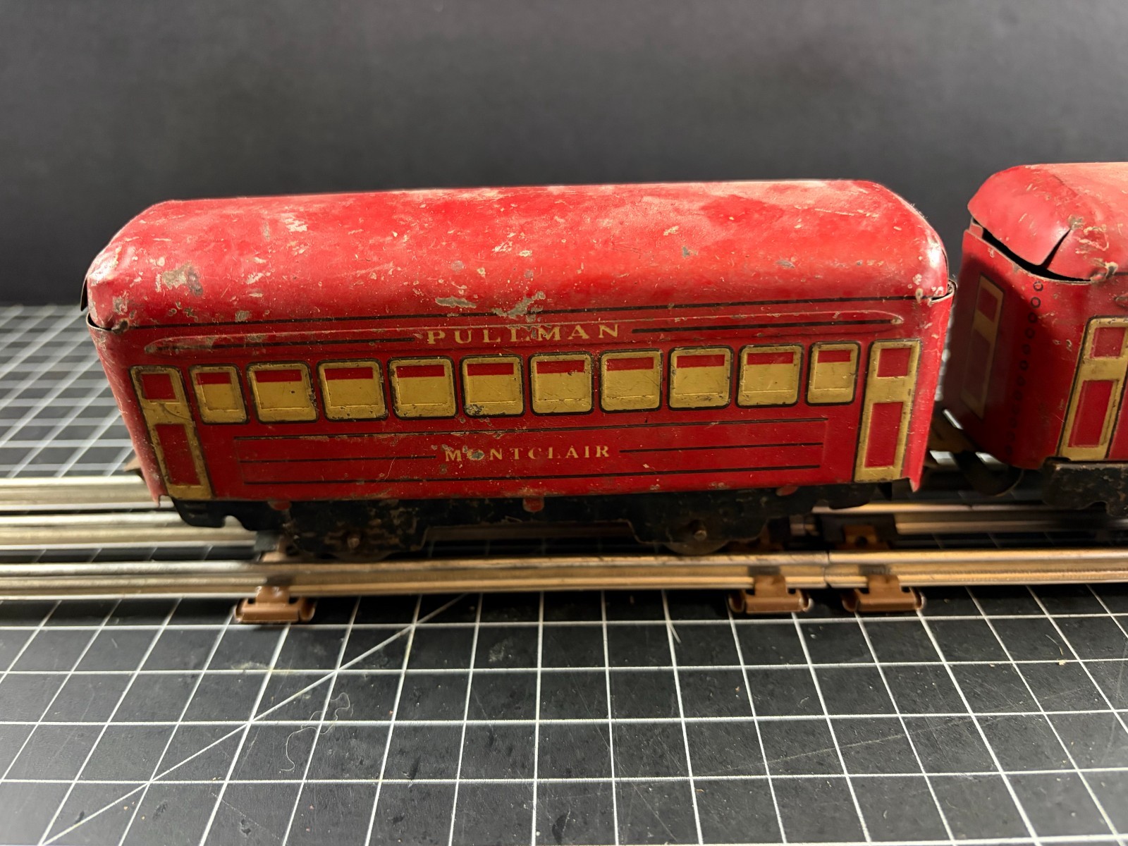 Marx Commodore Vanderbilt Locomotive & Tender w/ Pullman Cars + caboose