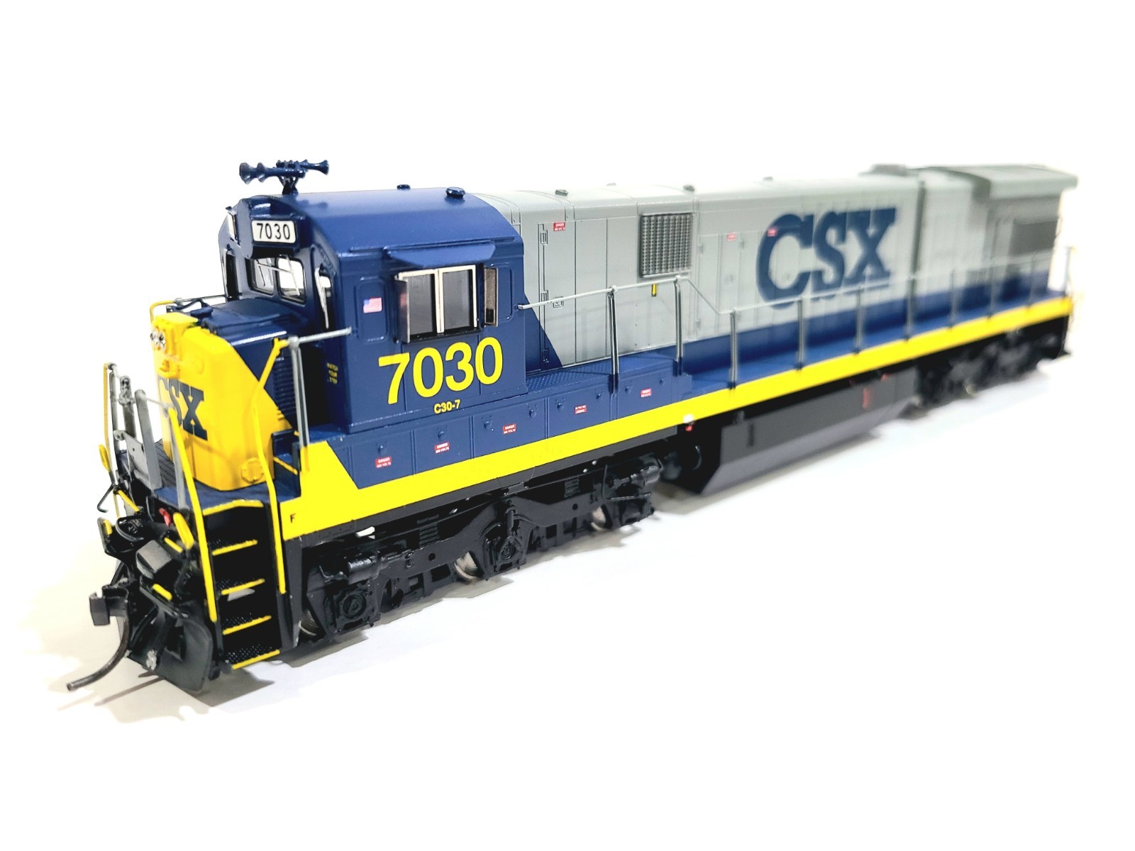 Overland OMI CSX GE C30-7 CSX Transportation #7030 HO Brass Model #087010055.2