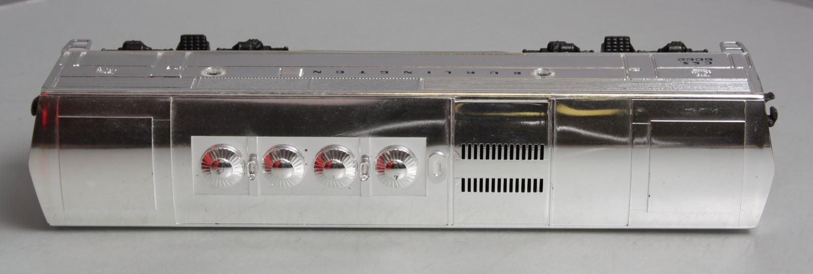 Lionel 6-8062 O Burlington F-3 B-Unit Chrome Non-Powered Diesel Locomotive #8062