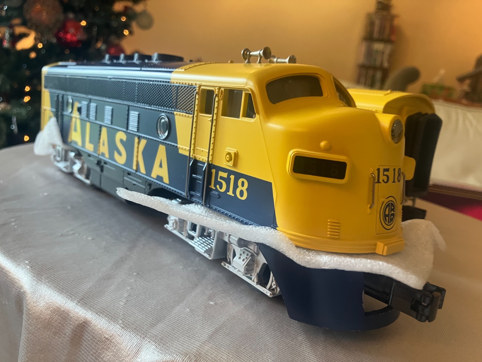 MTH UPGRADED Ps2 ALASKA R.R. F-3, A-B-A DIESEL SET w/BCR, 3 Boxes, LN 3R Premier