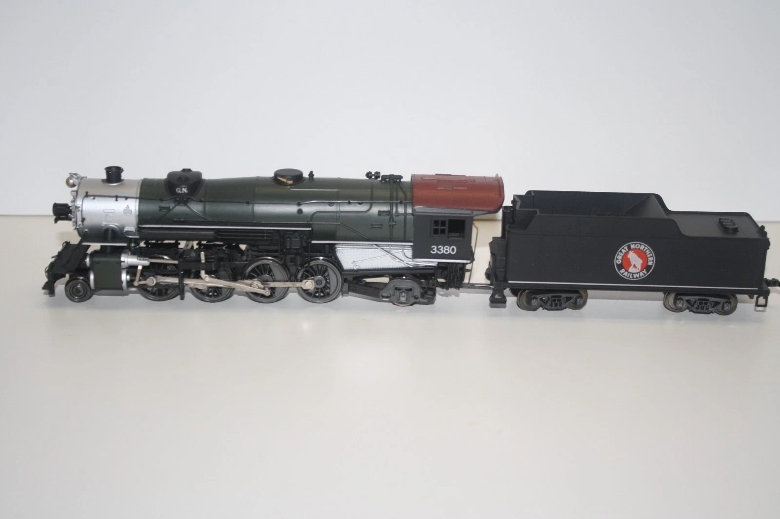 RIVAROSSI HO 2-8-2 MIKADO GREAT NORTHERN STEAM LOCOMOTIVE ** DC ** RD# 3380