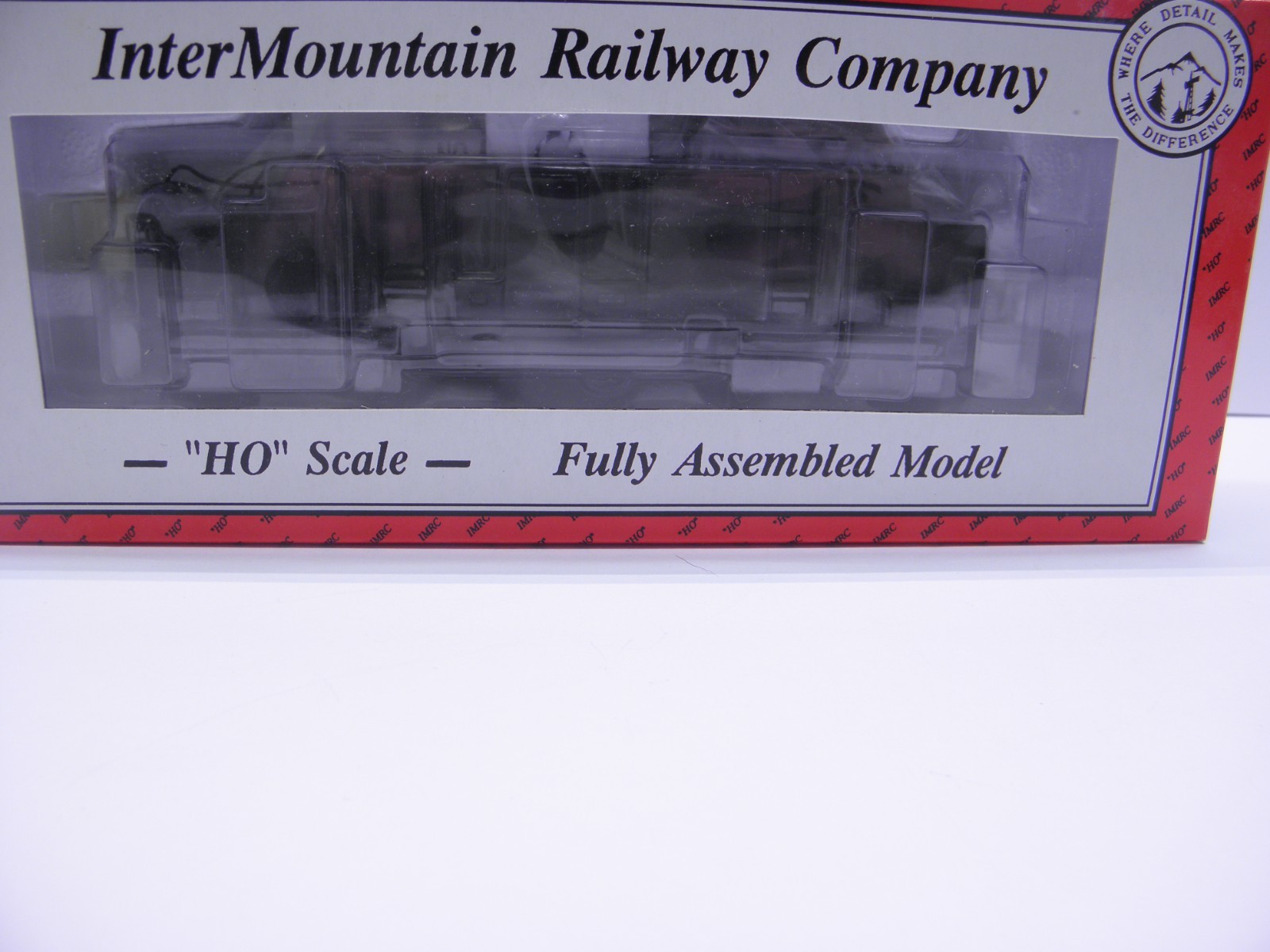 INT MTN -EMD F 7A & F 7B POWERED UNITS -BURLINGTON CHECKED &RUNS DCC PLUG HO 167