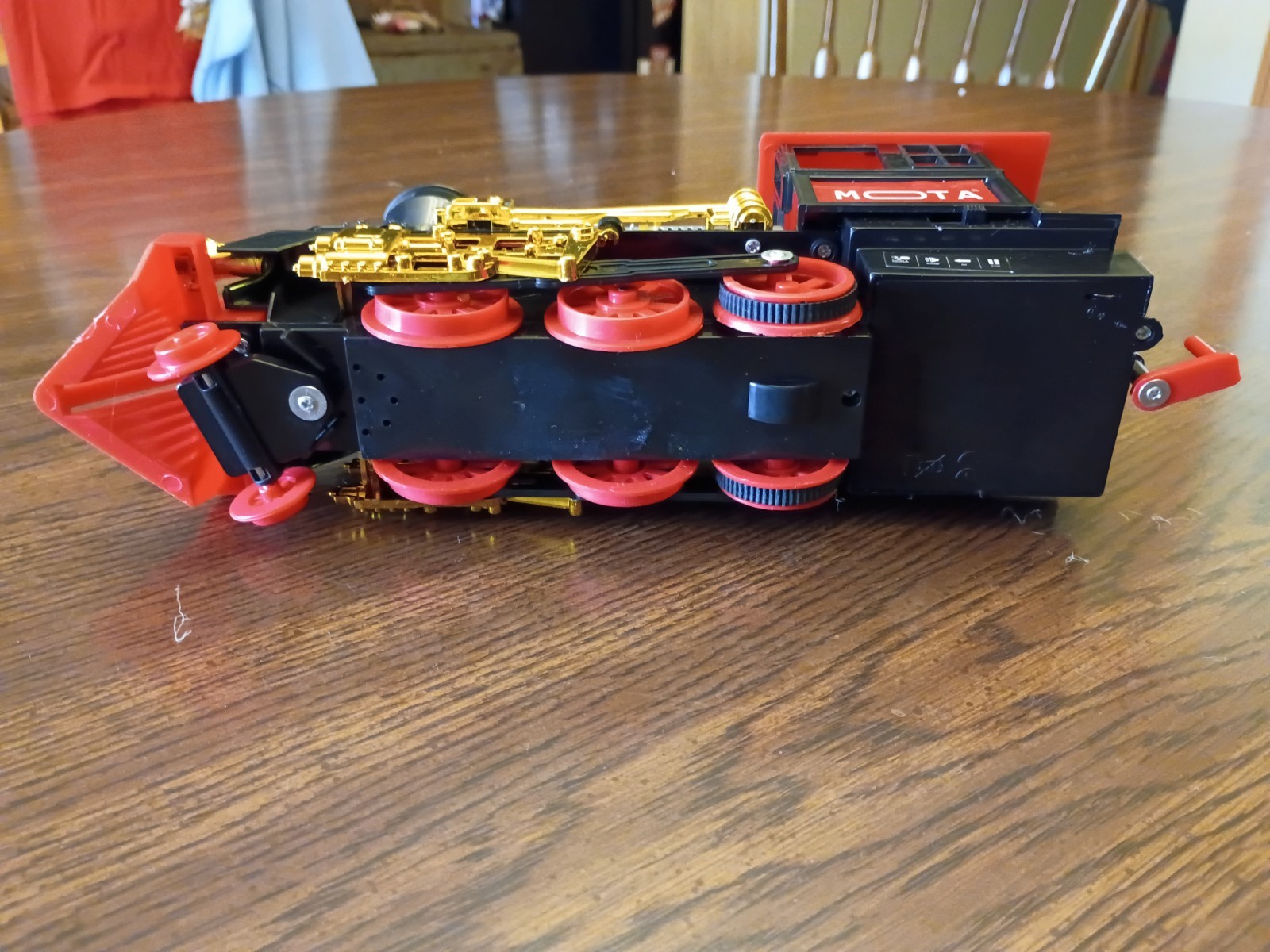Mota Classic Holiday 2-6-0 Locomotive G Gauge (Fully Works) Batteries Required