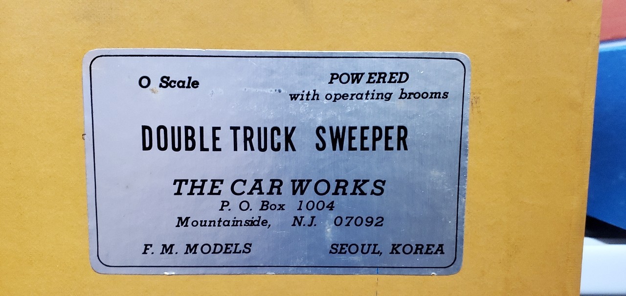 The Car Works O Scale 1:48 Brass Double Truck Sweeper Powered Operating Brooms