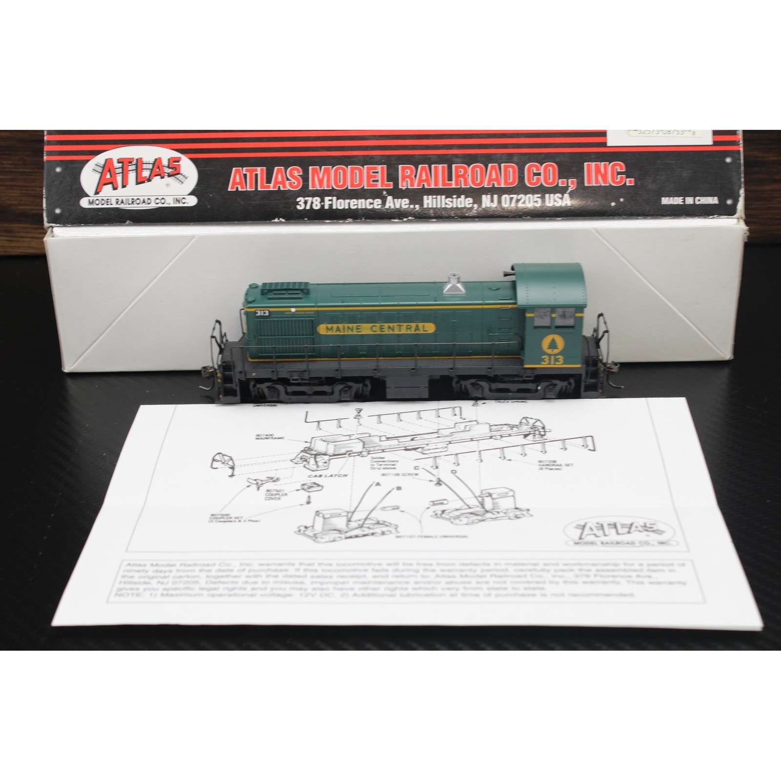 Atlas HO Scale Alco S-4 Diesel Switcher Maine Central 313 Locomotive 8753 Boxed