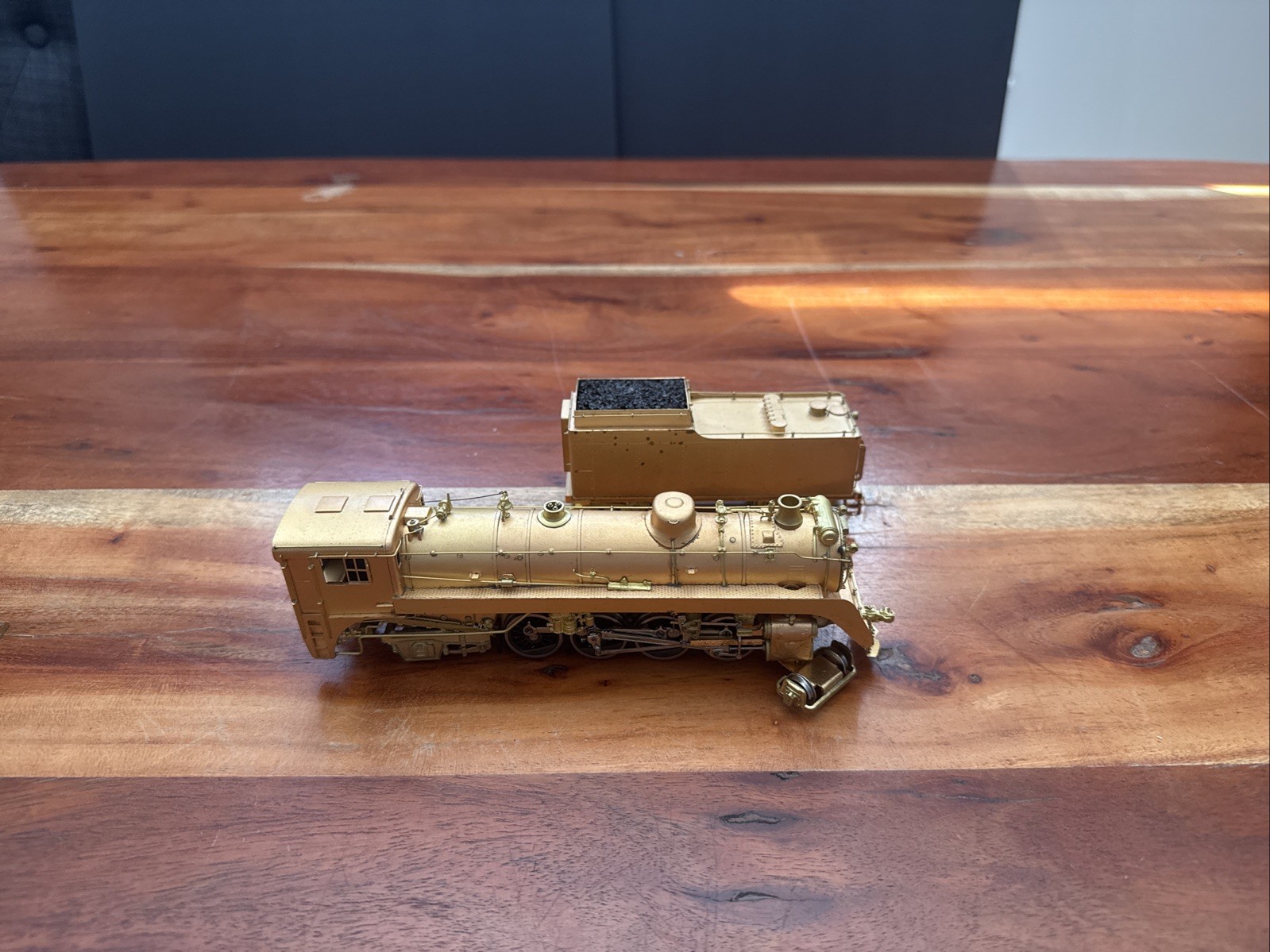 Van Hobbies HO BRASS CPR 2-8-2 P2-Mikado Steam Loco & Tender -Unpainted NEW