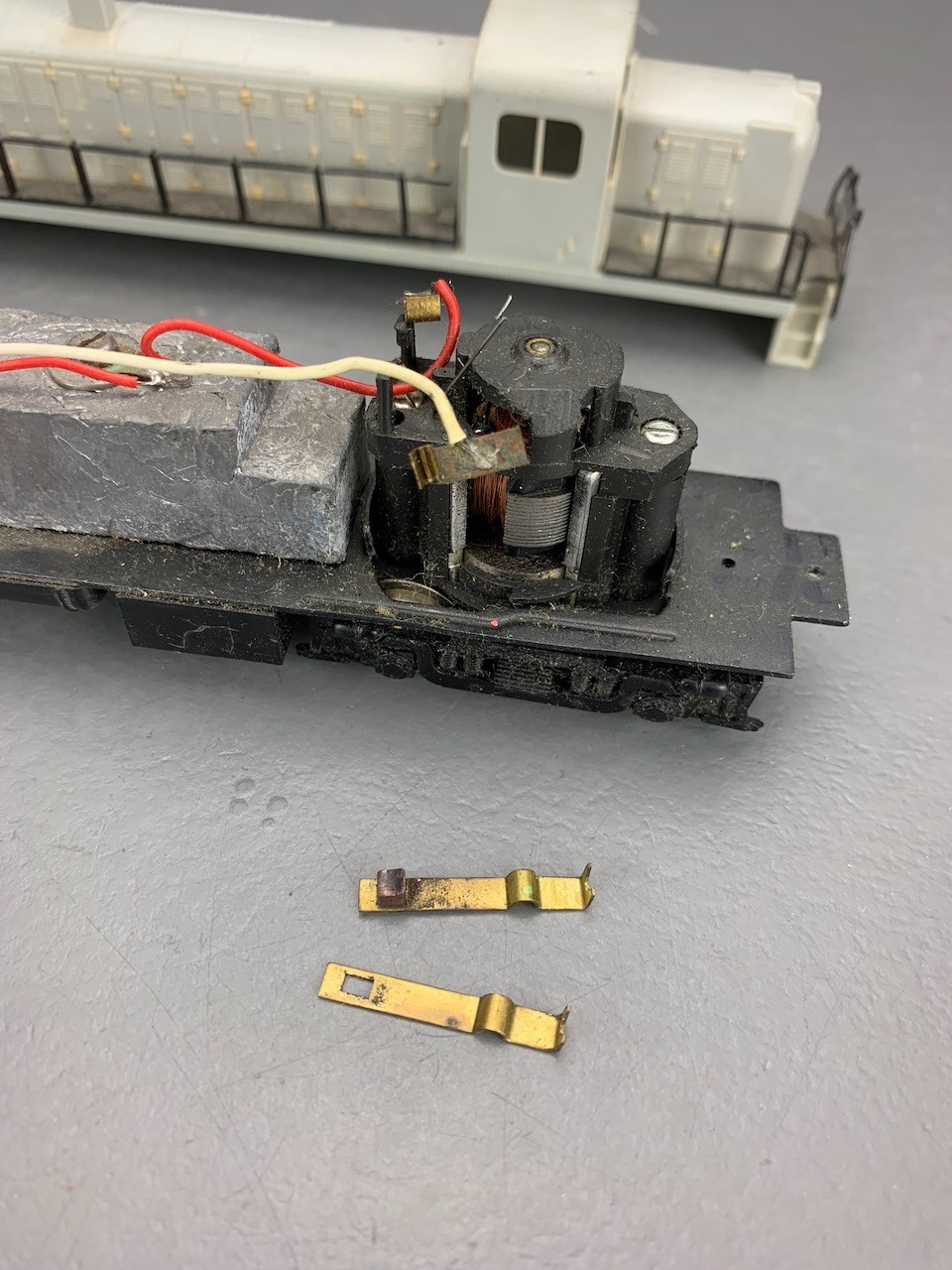 HO AHM Alco RS-2 Diesel Locomotive Undecorated DNR HO8601