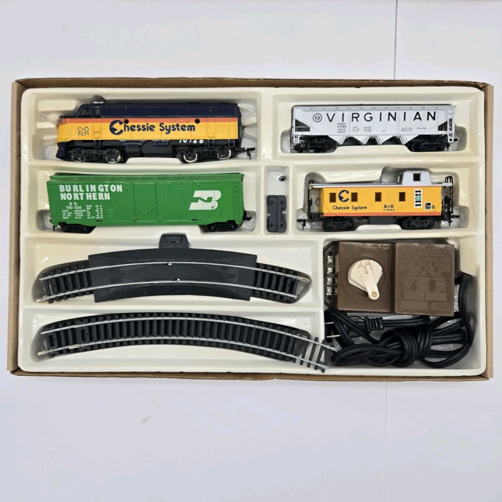 Bachmann Diesel Hustler HO Scale Electric Train Set SEE DESCRIPTION