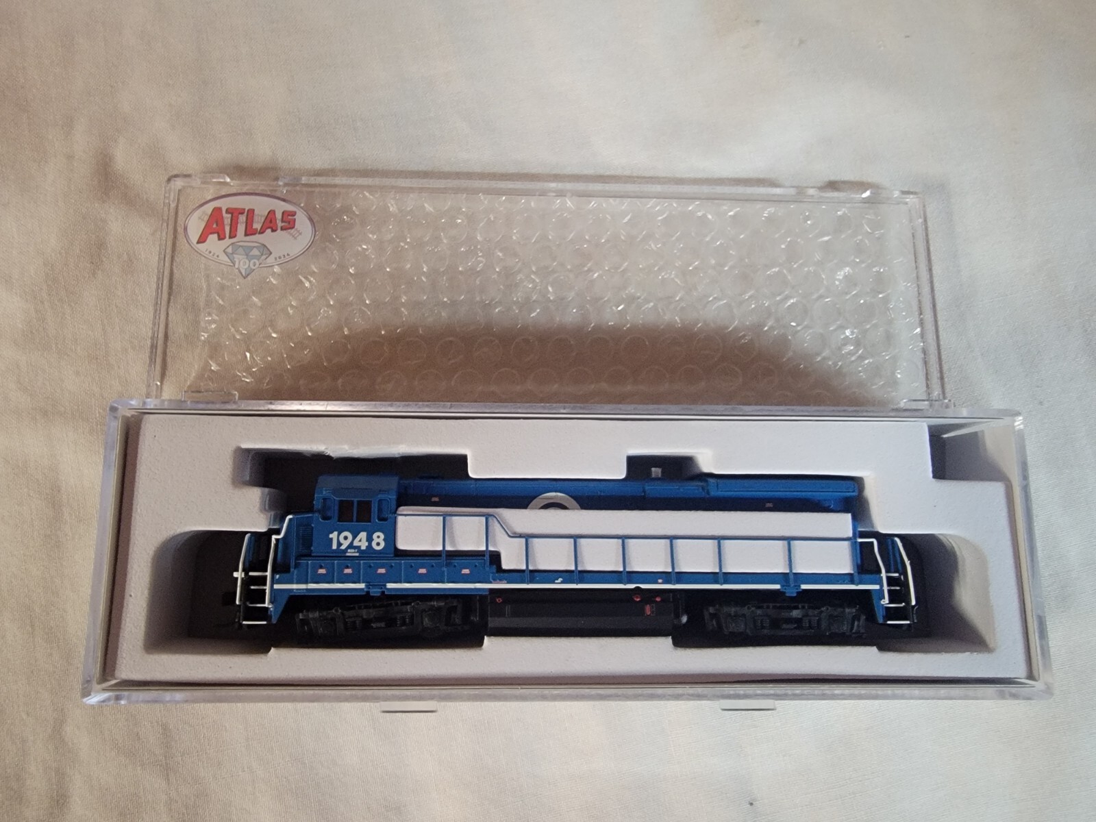 Atlas N Trains #1948 Conrail B23-7 Diesel Engine w’ ESU LokSound Gold 40005452