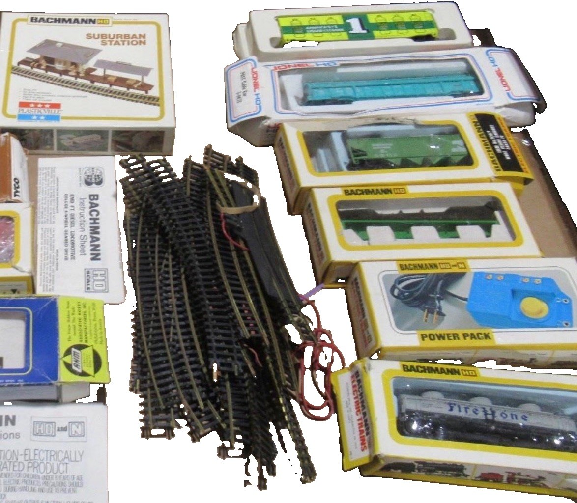 HO Scale Model Train Lot TYCO BACHMANN Locomotives Track Buildings Cars Vintage