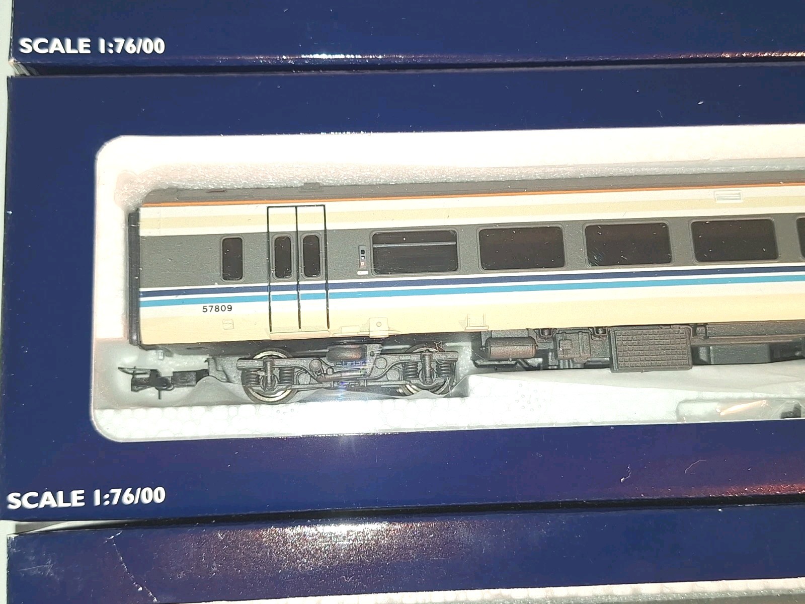 Bachmann 31511 Regional DMU. New Old Stock. Mint Cond.2 Rail DC. Boxed. OO Scale