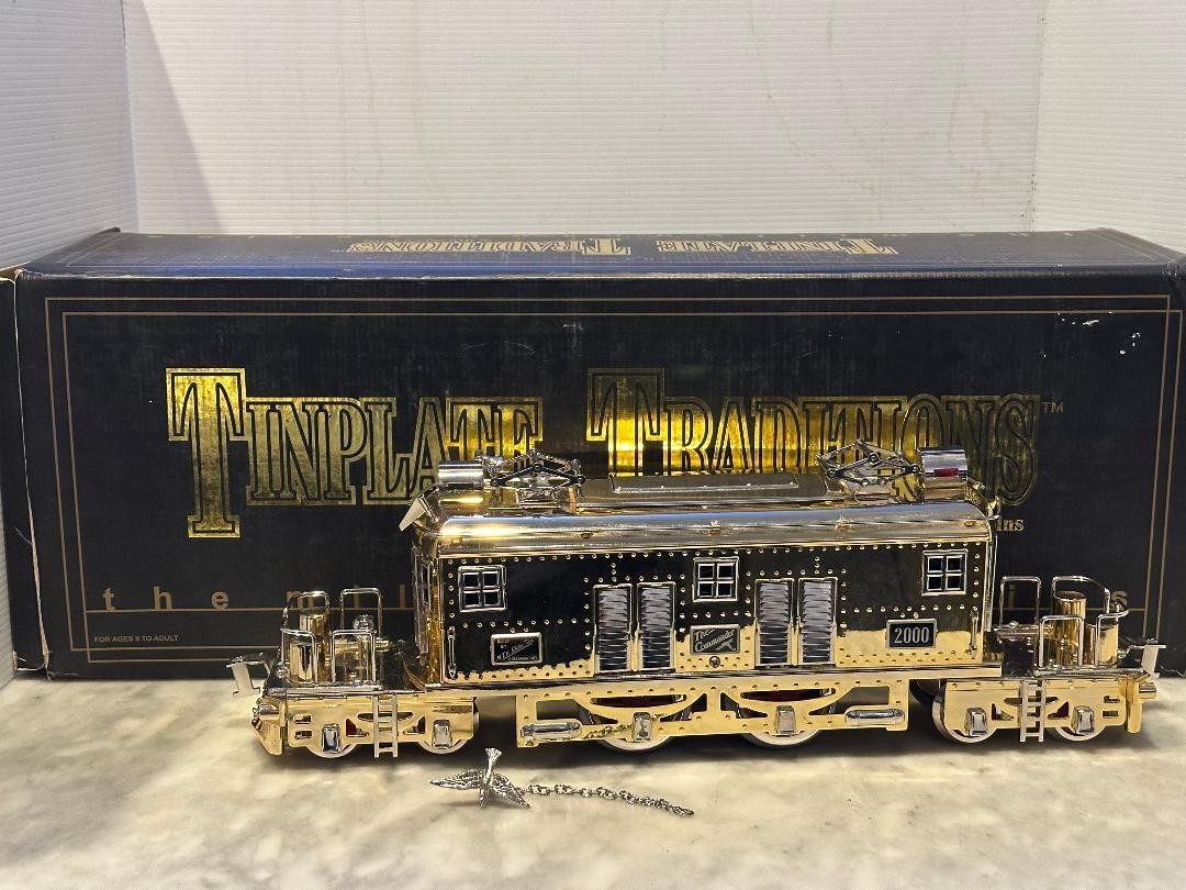 MTH PRESIDENTIAL PASSENGER SET ELECTRIC LOCO.IN BOX 10-1126-1