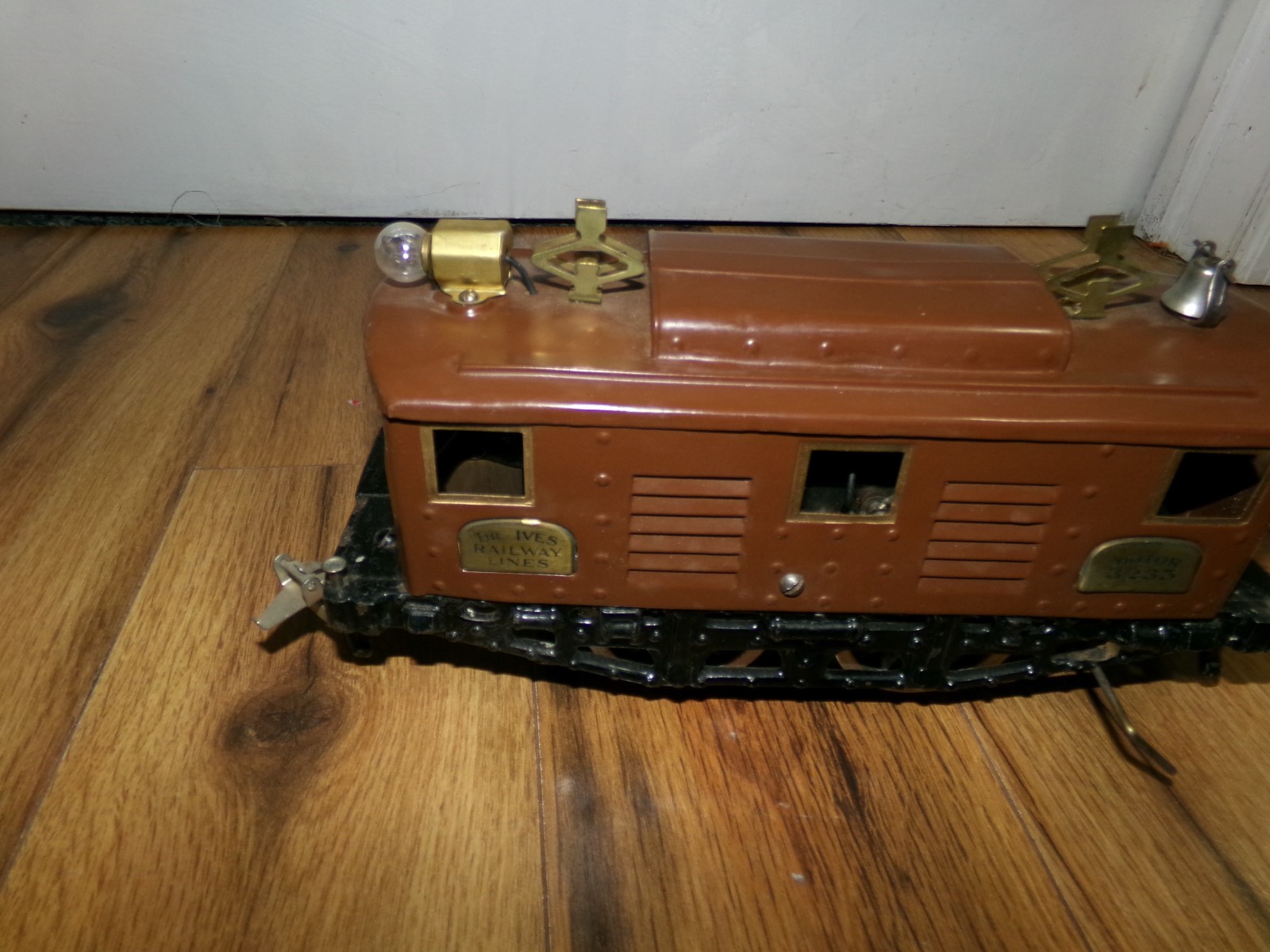 ***UNTESTED** Antique Ives #3235 Railway Line Electric Brown Loco Standard Train