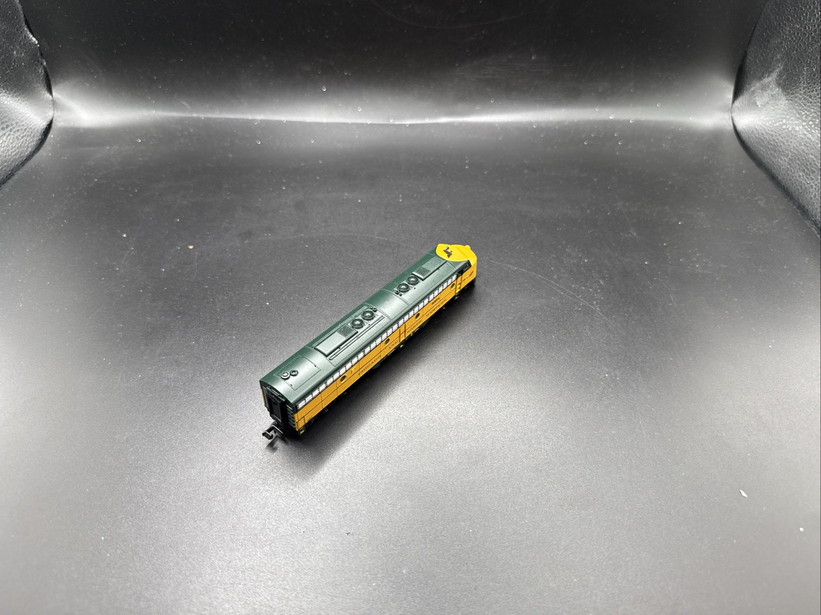 N scale Life Like E7A Chicago & North Western C&NW #5009A 7005 READ