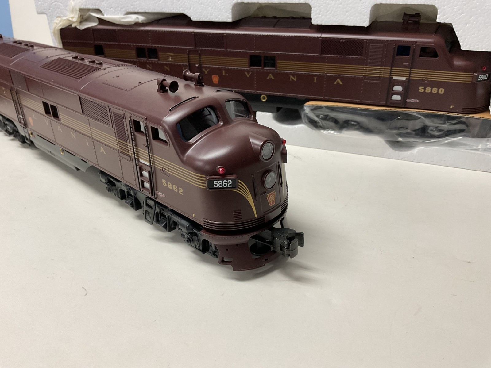 WILLIAMS 3 Rail O-Scale/Gauge #E71008 Diesel & Dummy E7 Pennsylvania PRR w/BOX