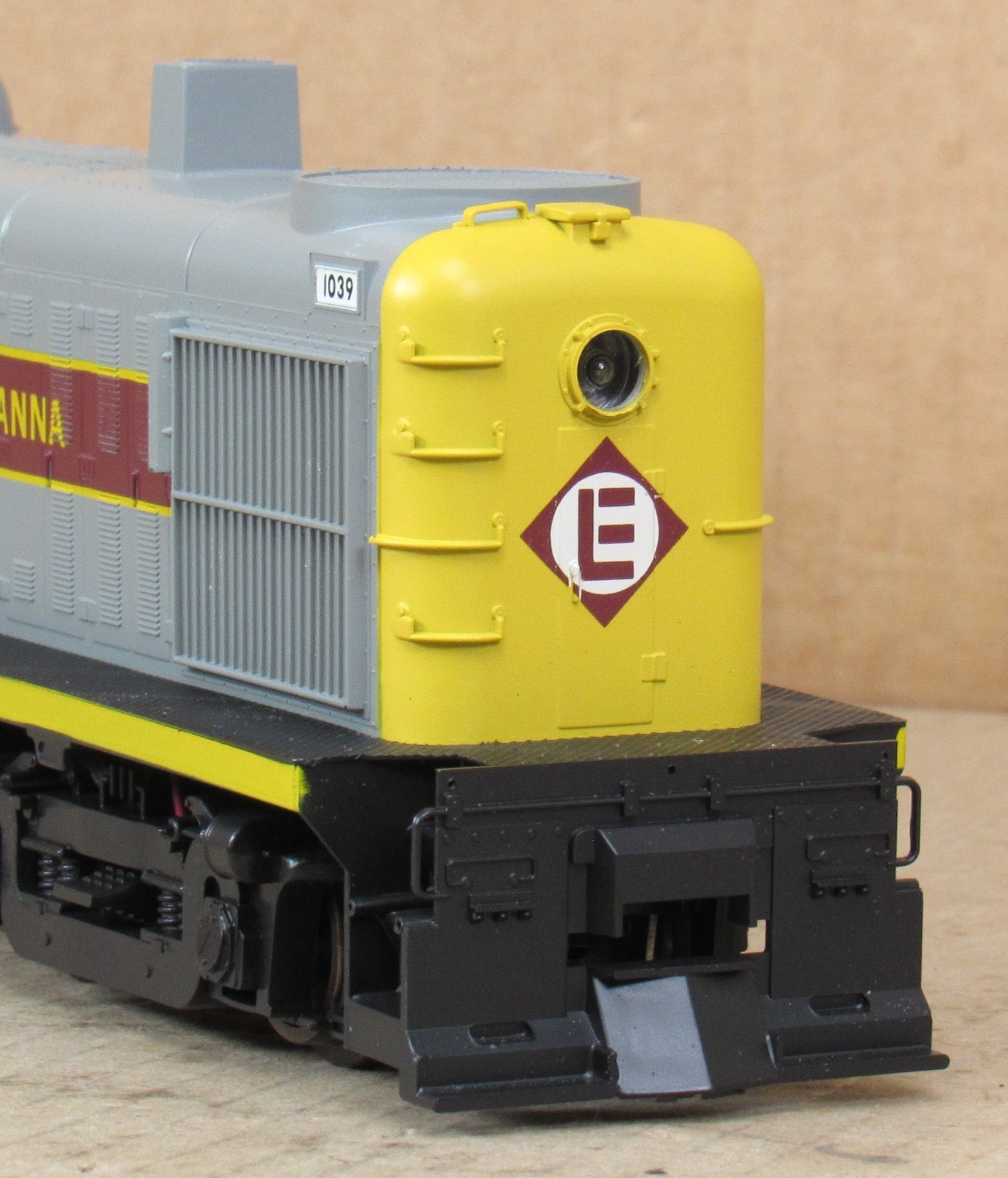 Weaver/P&D Hobby Shop 4054 Erie Lackawanna RS-3 Diesel Engine #1039 O-Gauge *