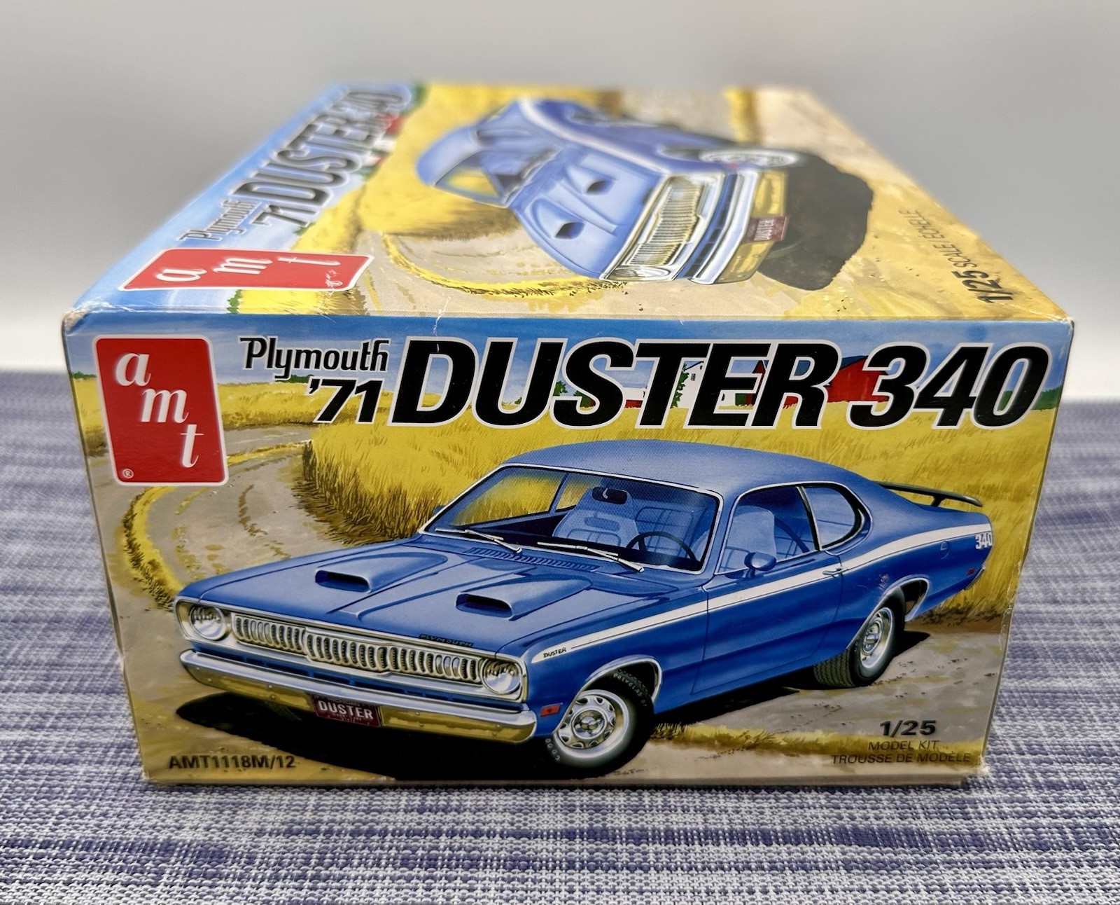 AMT 1/25 1971 Plymouth Duster 340 AMT1118 Plastics Car/Truck 1/24-1/25