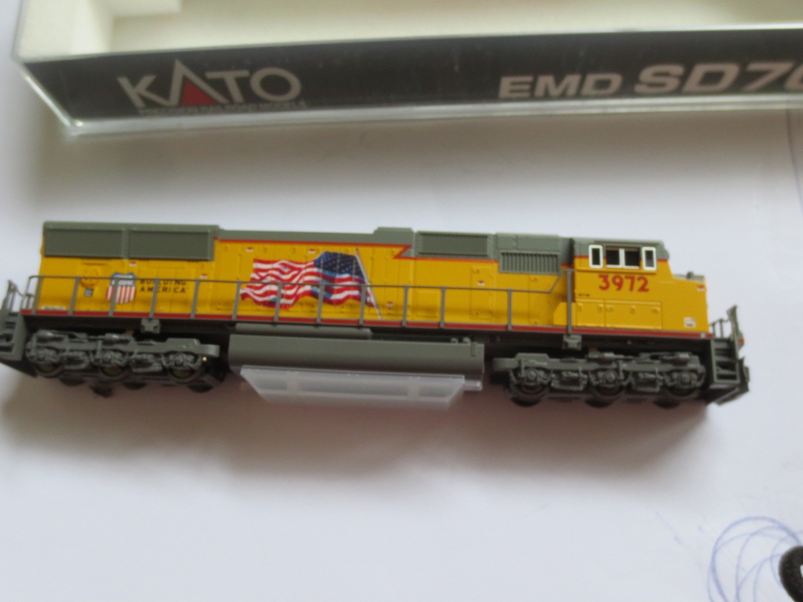 Kato N Scale SD70M Diesel Loco Union pacific 3972 W/DCC