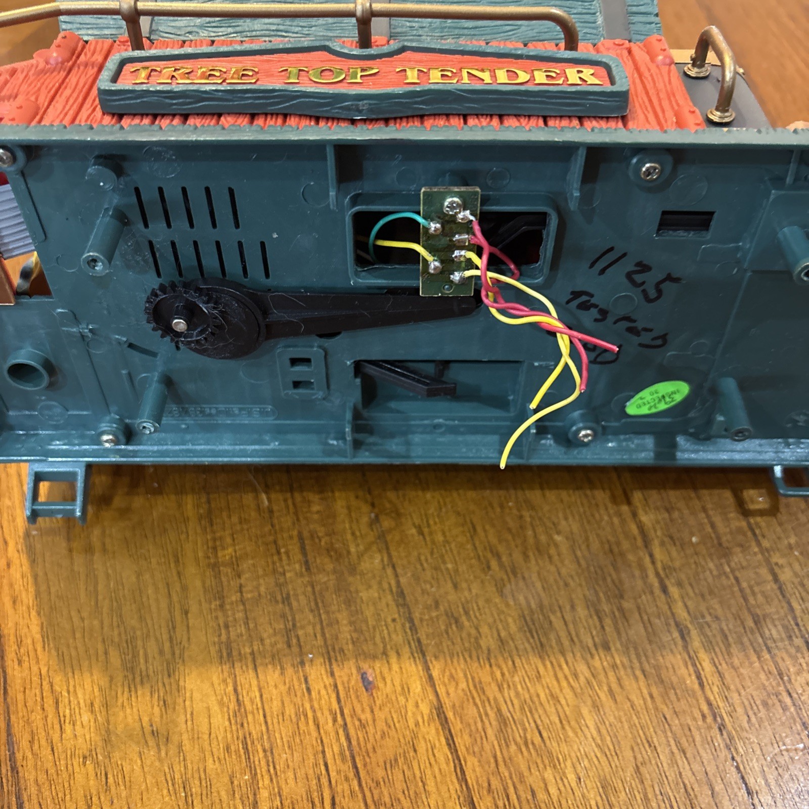 New Bright Holiday Express TREE TOP TENDER Good Motherboard Top only Read!
