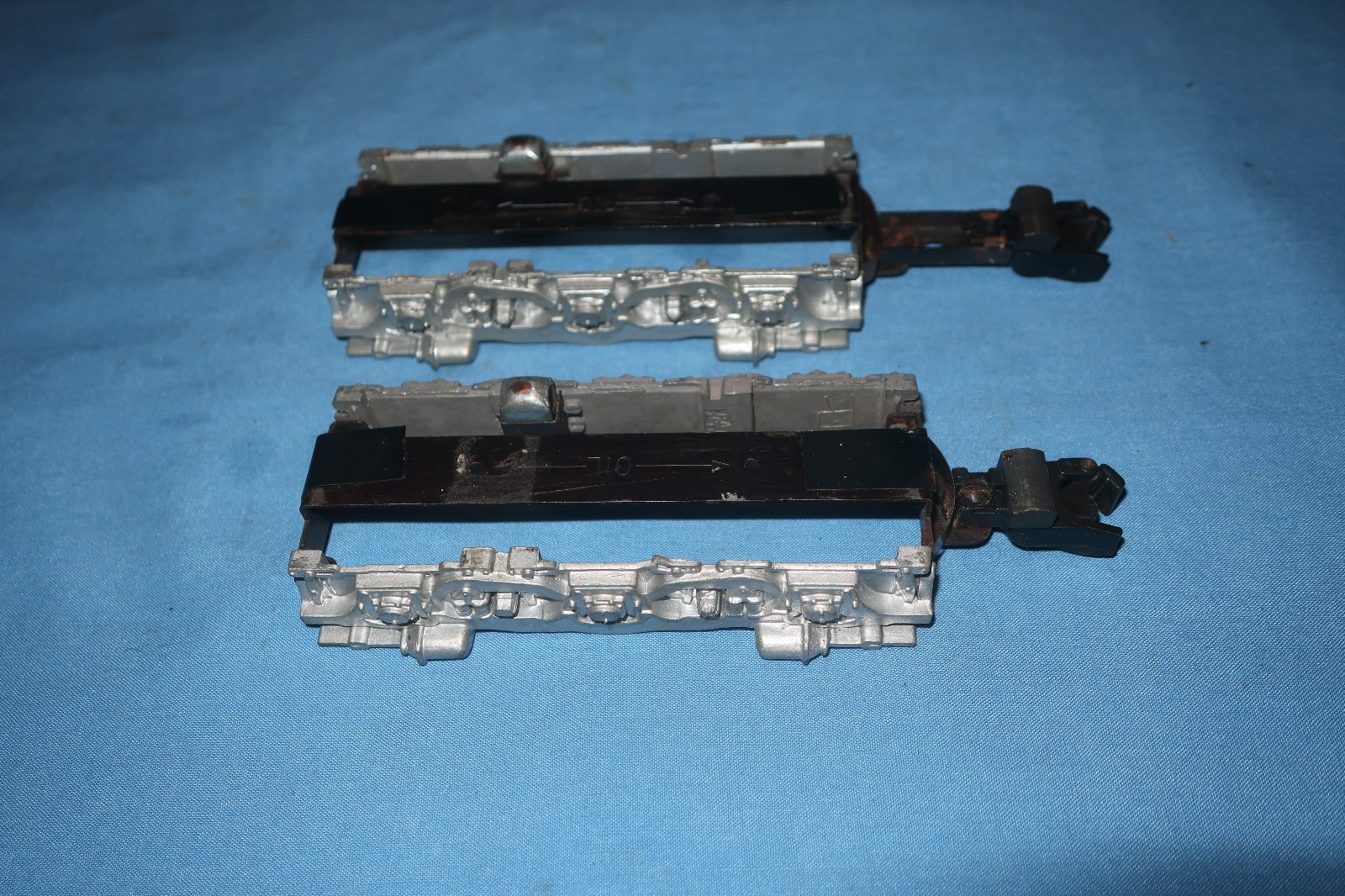 American Flyer Diesel Alco Front & Rear Side Frames w/Knuckle Couplers