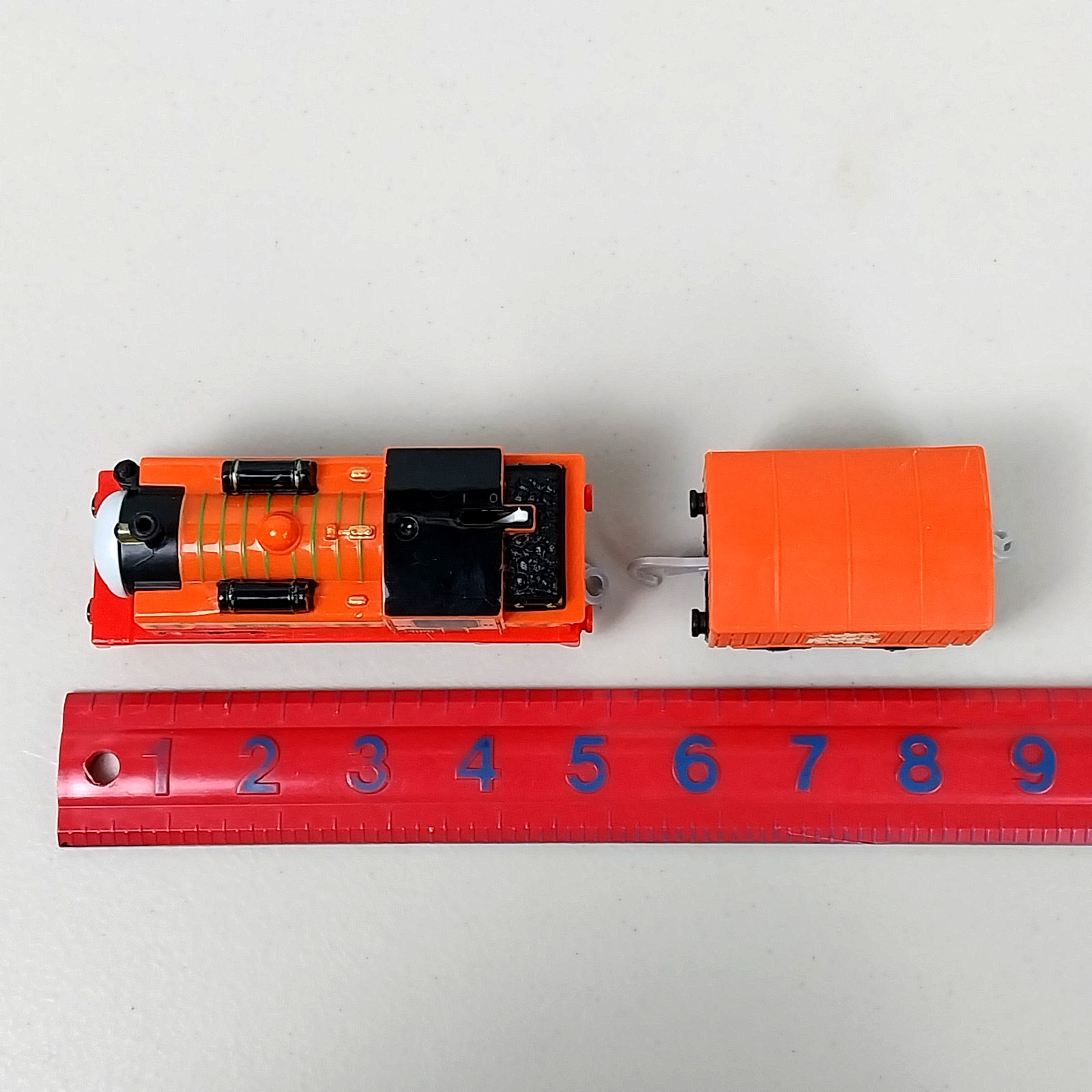 Thomas & Friends Trackmaster Nia Motorized Train with Mail Cargo Car 2013 Mattel