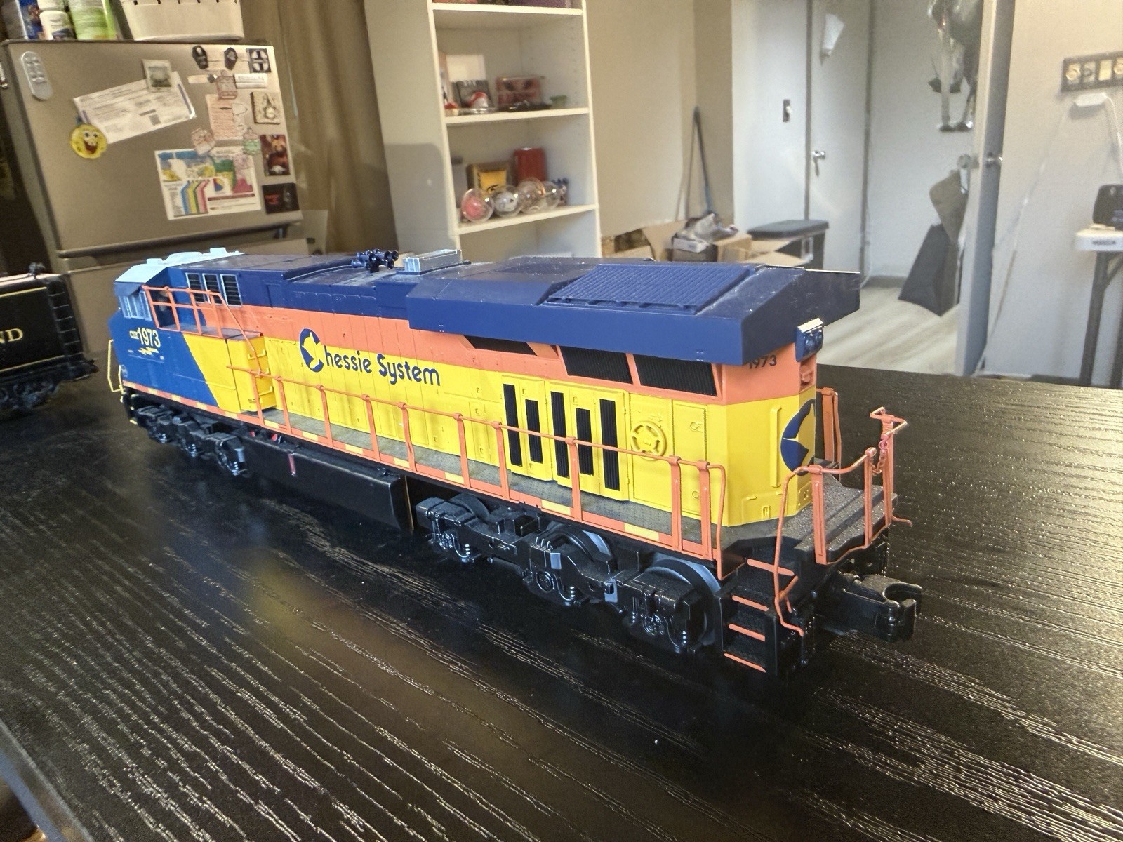 MTH Imperial CSX Chessie System #1973 ES44 Diesel Locomotive O Gauge 30-21242-1