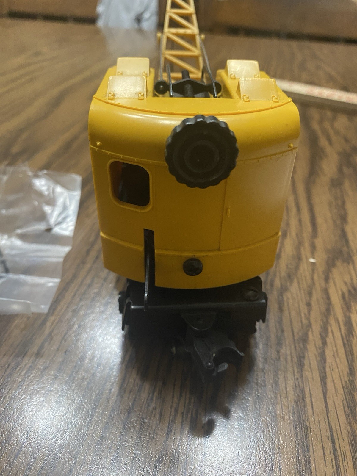 Lionel O Gauge #3360 Burro Crane. Runs