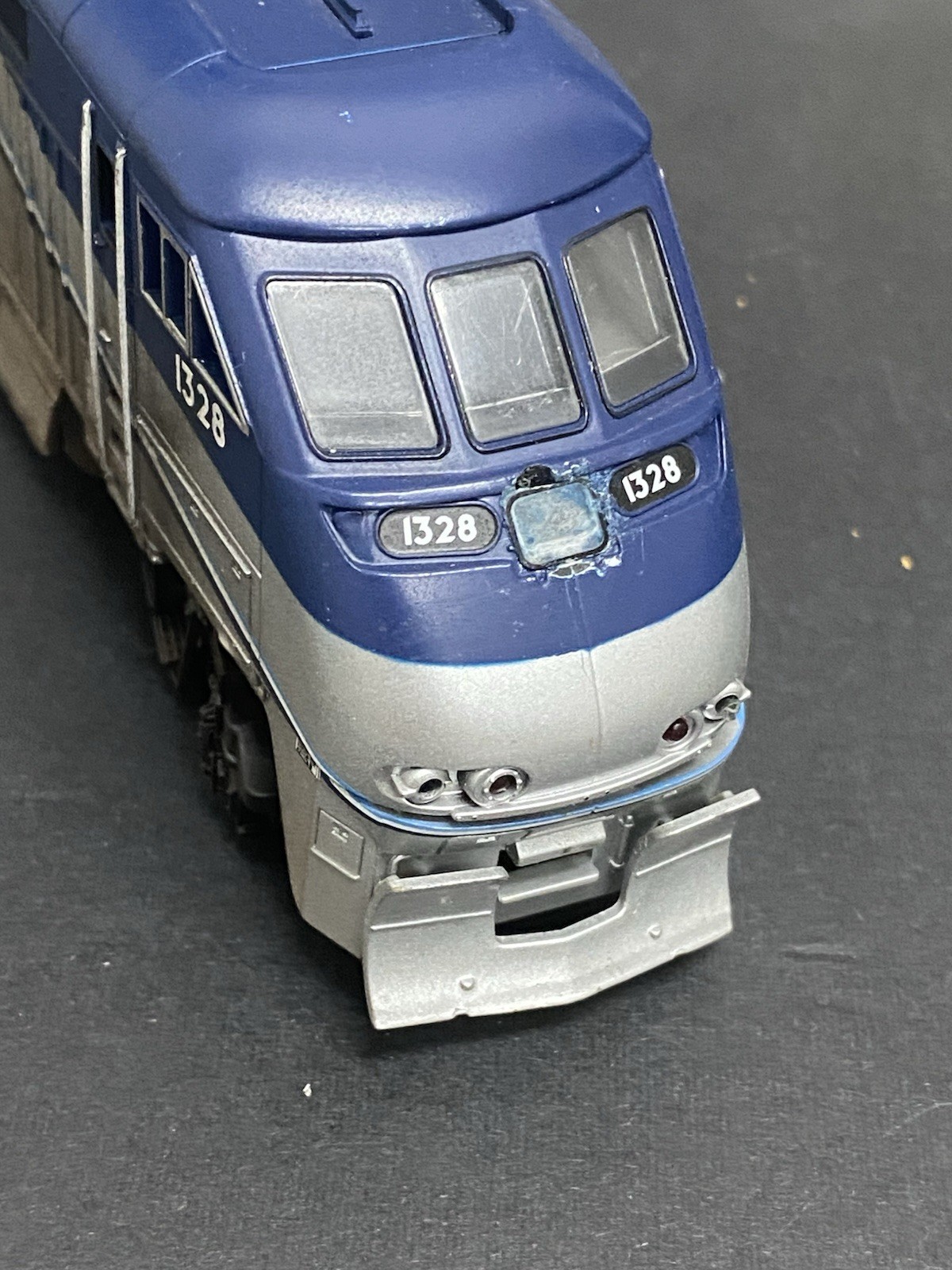 Athearn 399334 HO Scale AMT #1328 DCCMRC 1651 Diesel Engine Weathered READ 915
