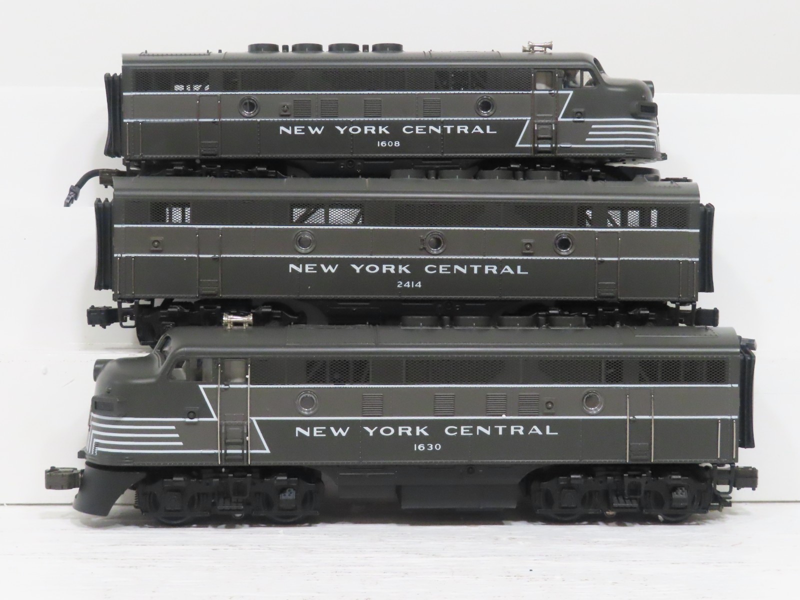MTH 20-2176-1 New York Central F3 ABA Diesel w/Protosound LN 13388