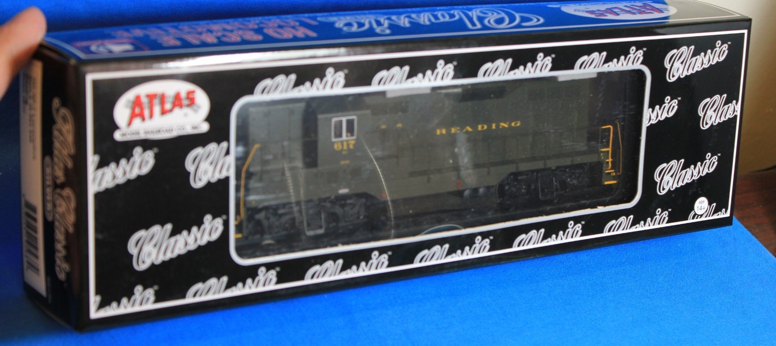 HO Scale – ATLAS CLASSIC SILVER 10 003 949 READING GP7 Decoder & Sound Ready
