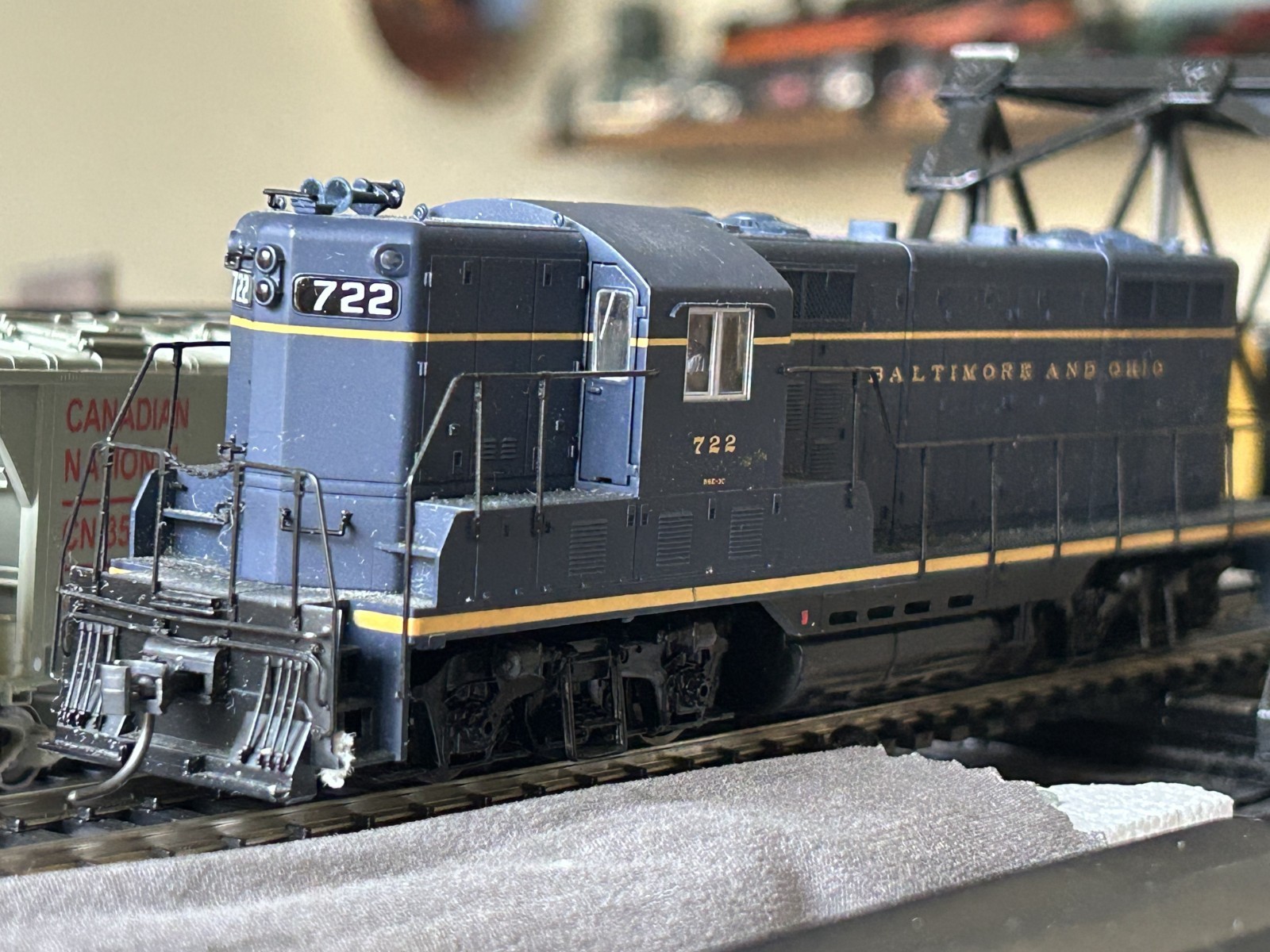 PROTO 2000 HO EMD GP7 Diesel Locomotive Baltimore & Ohio #722 DC Analog 23050