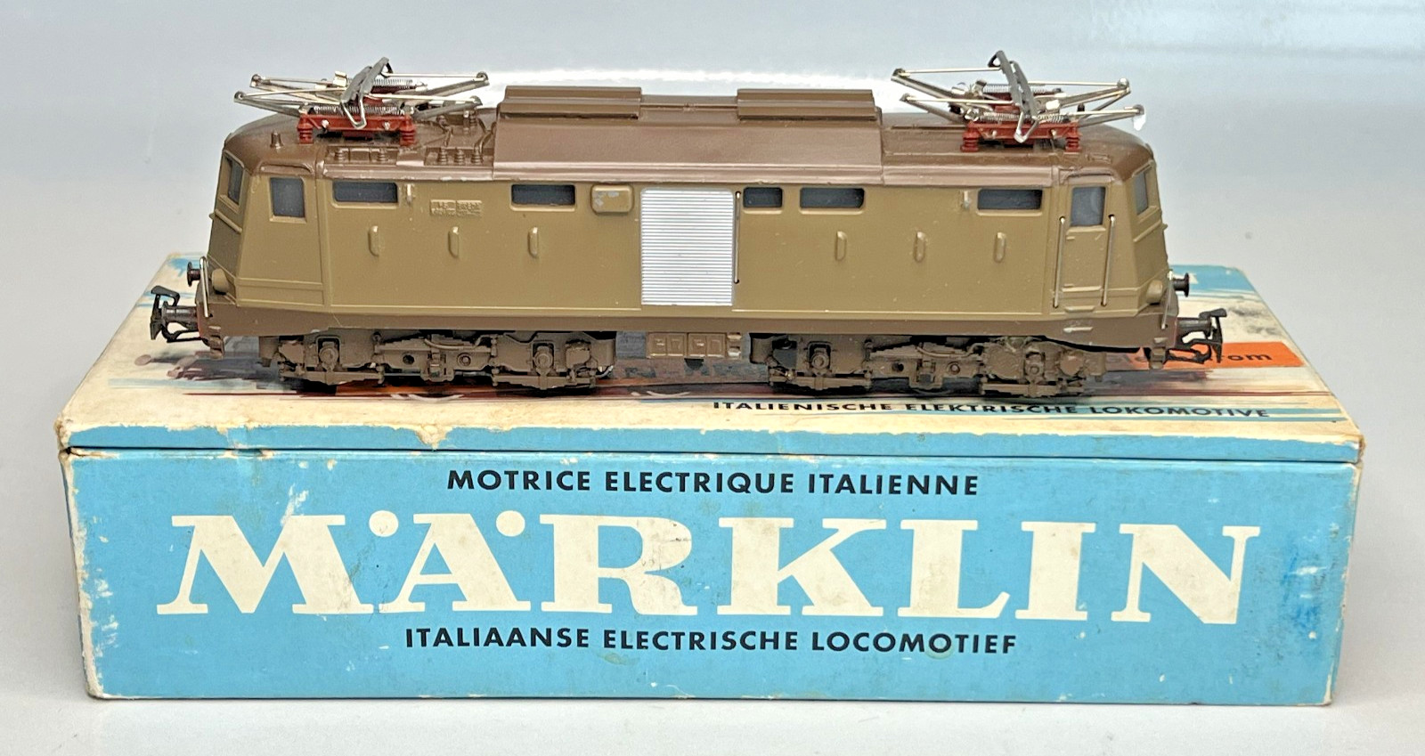 Marklin HO Scale #3035 Italian Electric Locomotive Engine