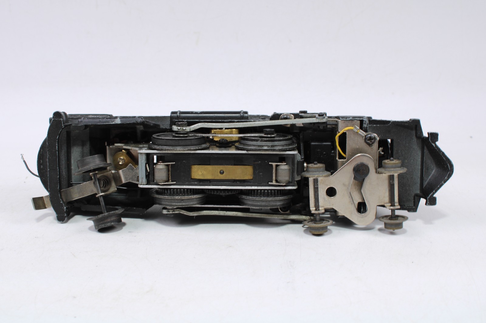Lionel 8304 O Gauge 2-4-2 Steam Switcher Locomotive Scout Series