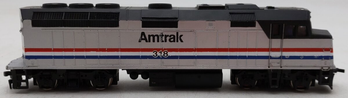 Bachmann 87019 HO Amtrak EMD F40PH Phase III Diesel Locomotive #318 EX
